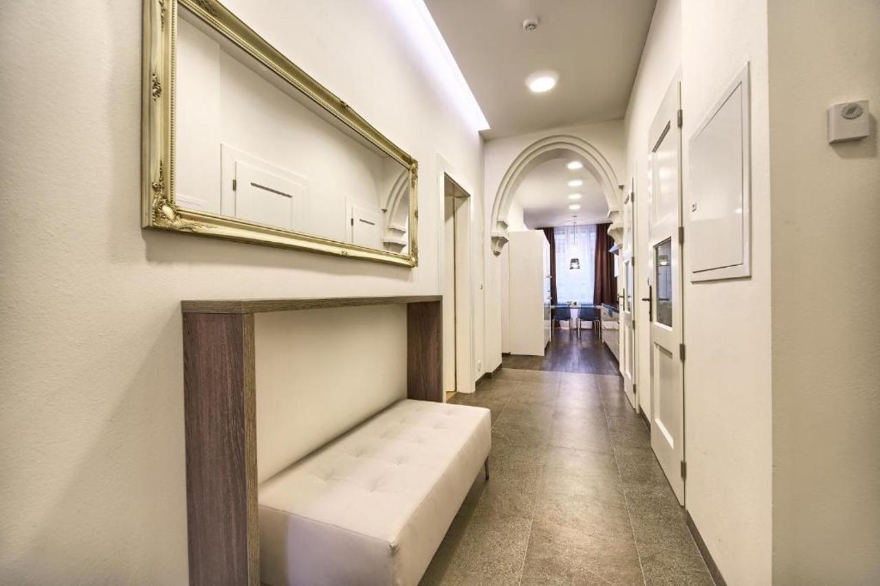 Krizovnicka Apartment Prag Exteriör bild
